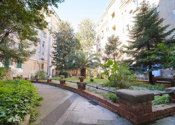 Vatican Domus By Buddyrent Apartment